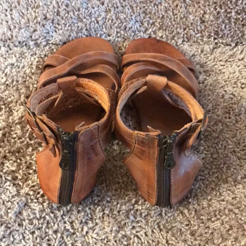 Bed|Stu Capriana Tan Gladiator Sandals size 7.5 - Picture 4 of 16